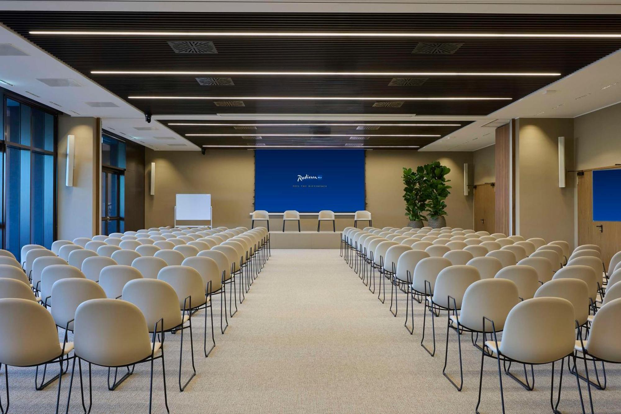 Radisson Blu Hotel, Bergamo Choruslife Extérieur photo