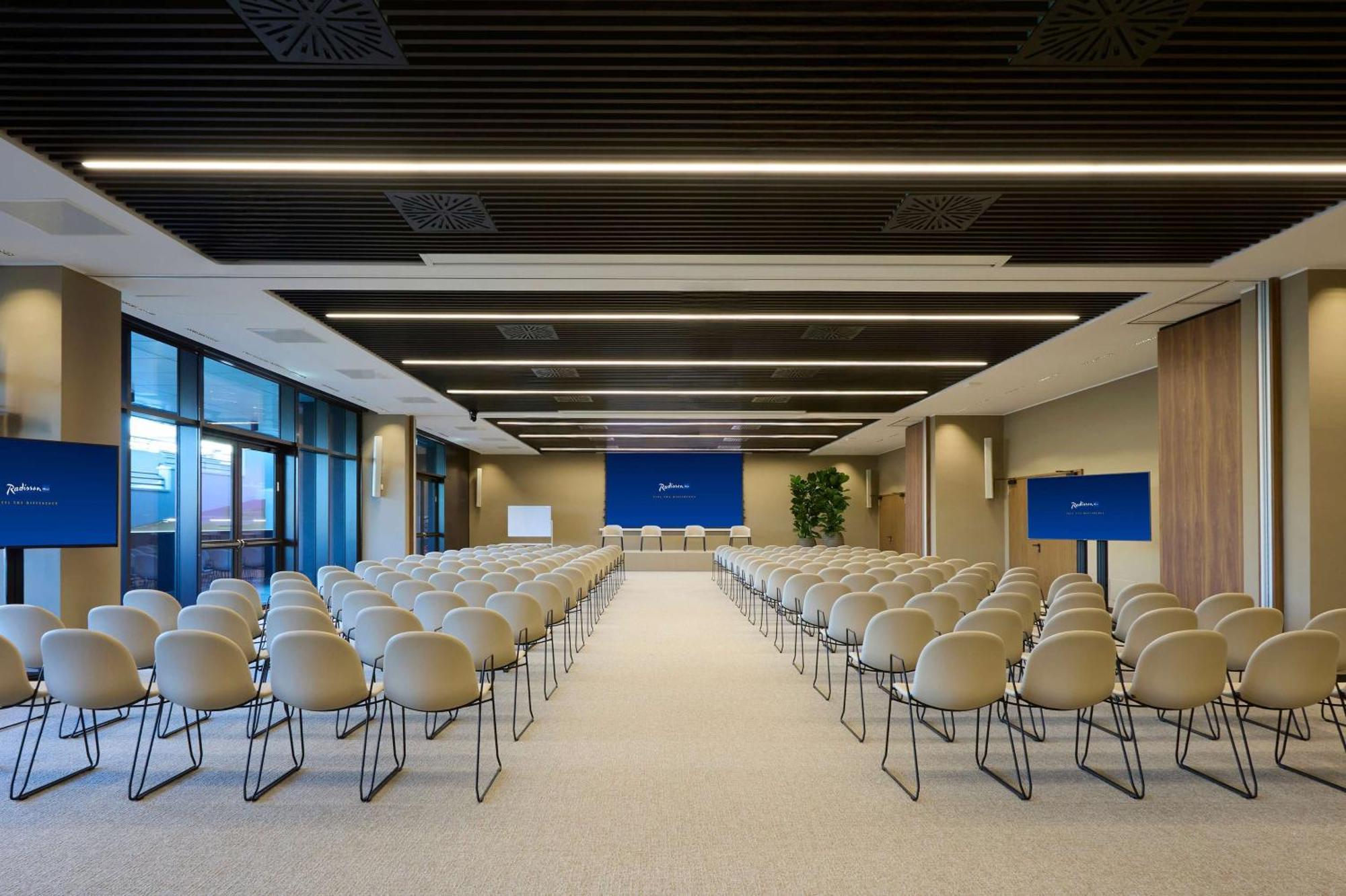Radisson Blu Hotel, Bergamo Choruslife Extérieur photo